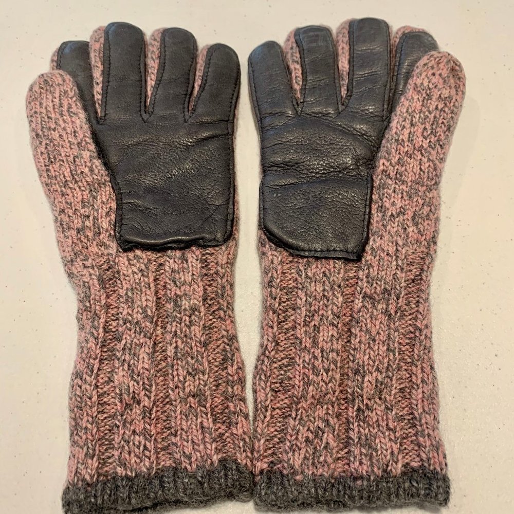 NEW - Glove with leather palm